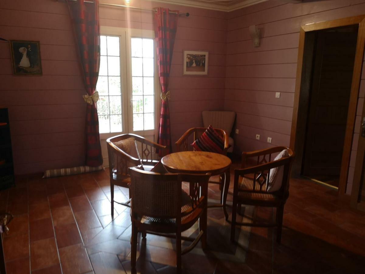 Le Papangue Bed & Breakfast ซาลาซี ภายนอก รูปภาพ
